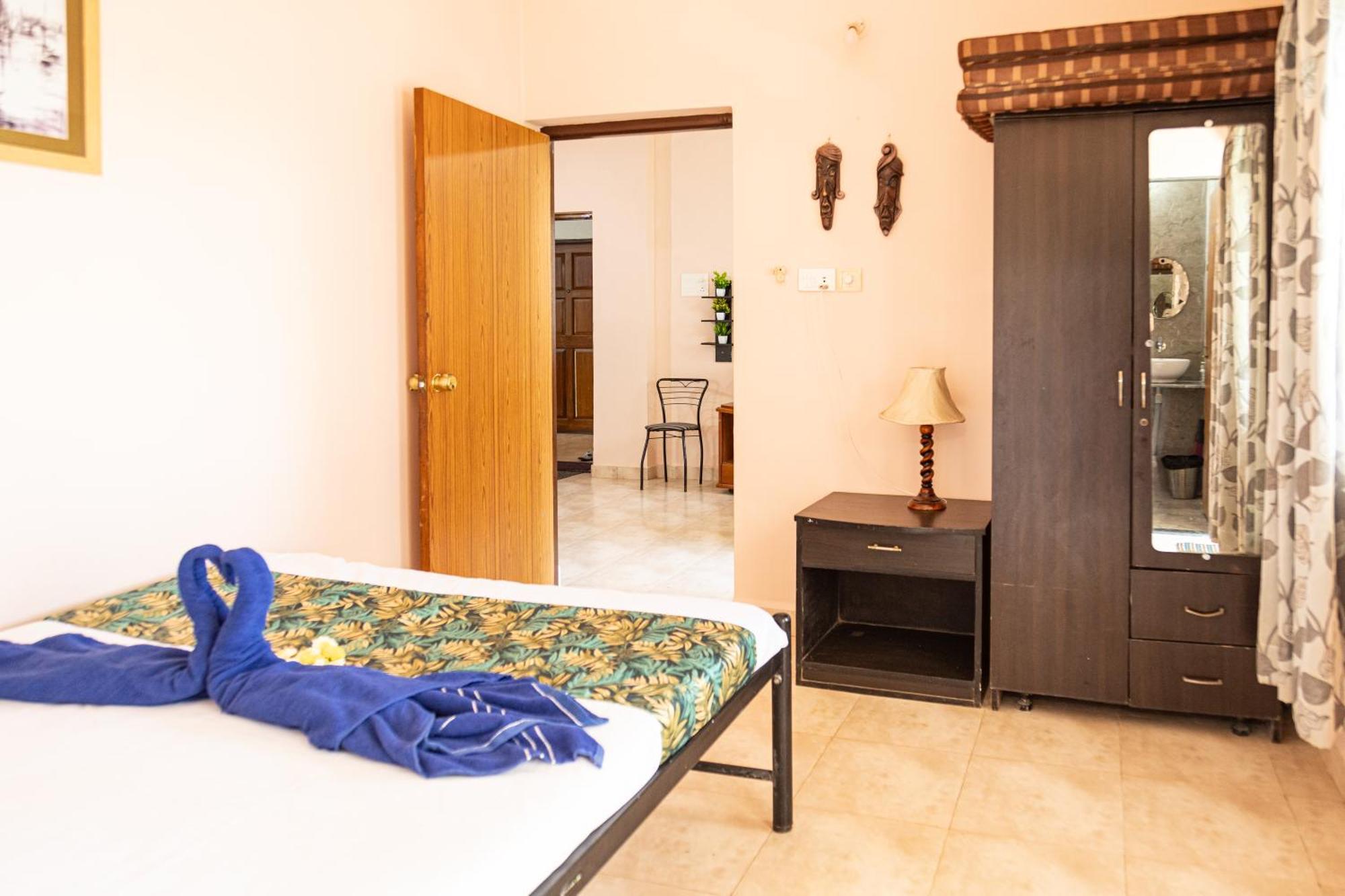 Bbn Serviced Apartment Калангут Экстерьер фото