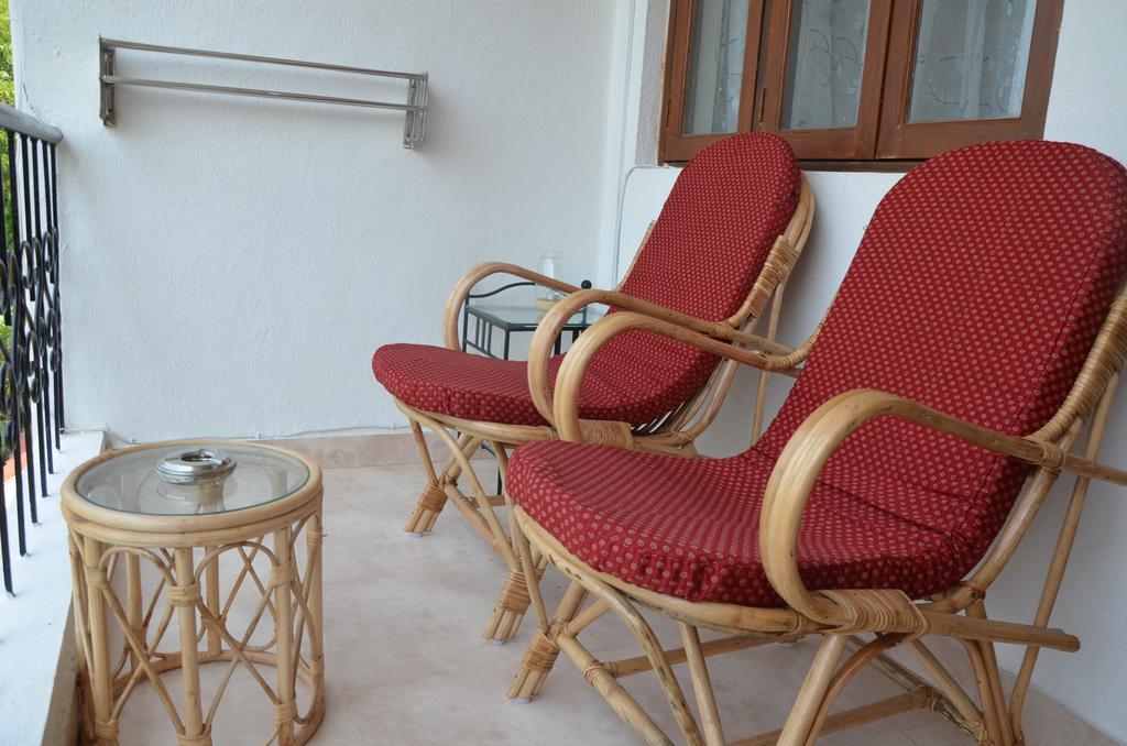 Bbn Serviced Apartment Калангут Экстерьер фото